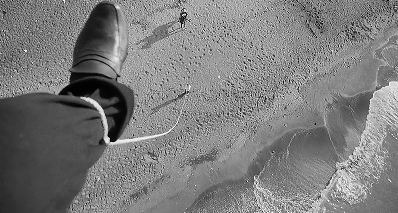 fellini-fregene-rope-sky-pull-down